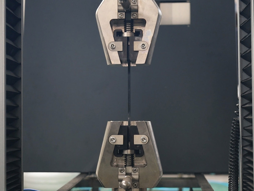 電子萬能拉力試驗機(jī)試樣安裝